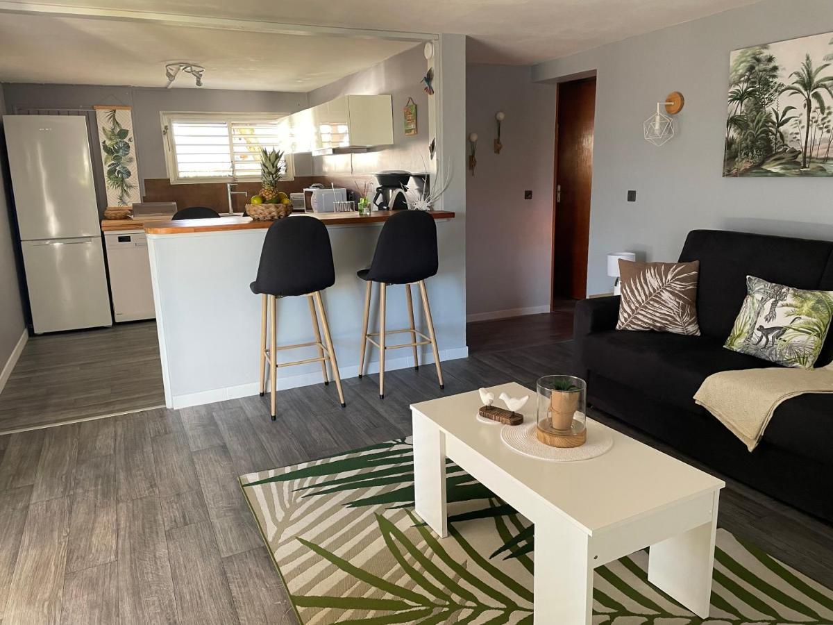 Appartement Vue Mer, Case Pilote エクステリア 写真